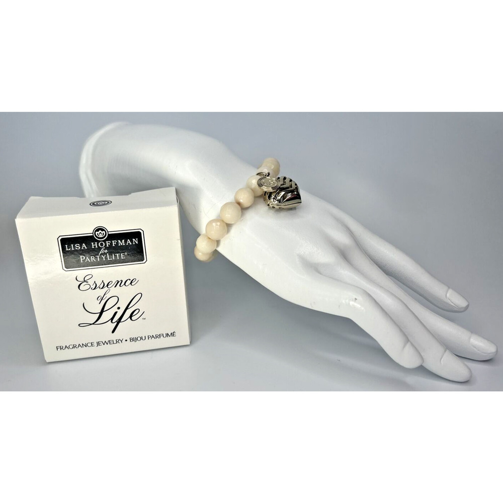 PartyLite‎ Essence of Life Bracelet Cream/Gold Heart Charm NIB P91974/P19B